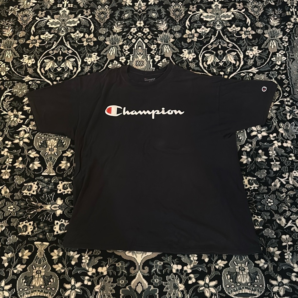 Navy Blue Men’s Champion Short Sleeve Tee
